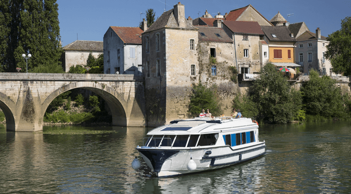 5PAX River Cruise in France Giveaway