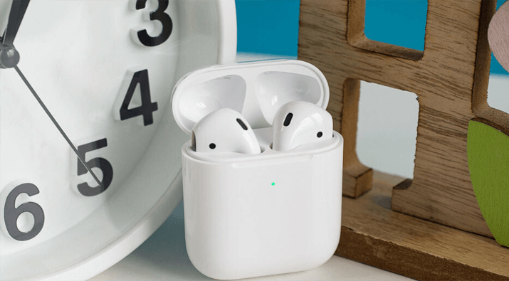 Apple AirPods Giveaway