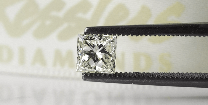 $3k+ Kesslers Diamond Flickering Firelight Diamond Giveaway