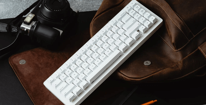 Apos’ WhiteFox Eclipse Mechanical Keyboard Giveaway